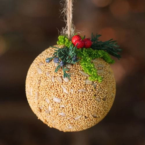 Christmas Fruit & Nut Birdseed Bell 6 Christmas Fruit & Nut Birdseed Bell - Image 4