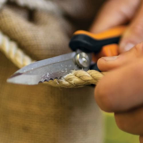 Fiskars® Multi-Snip Pruner 7 Fiskars® Multi-Snip Pruner - Image 5